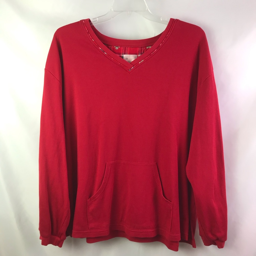 ENCHANTED WAFFLE PATTERNED V-NECK W/KANGAROO POUCH